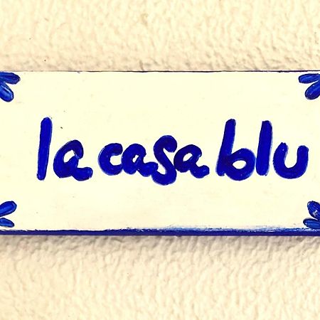 La Casa Blu Nel Cuore Storico Di Napoli Экстерьер фото