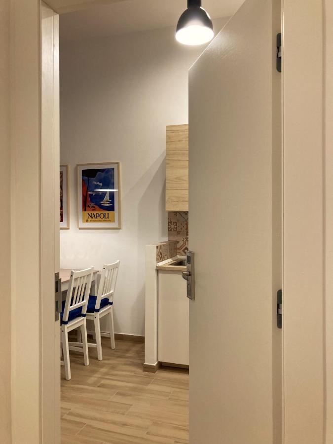La Casa Blu Nel Cuore Storico Di Napoli Экстерьер фото