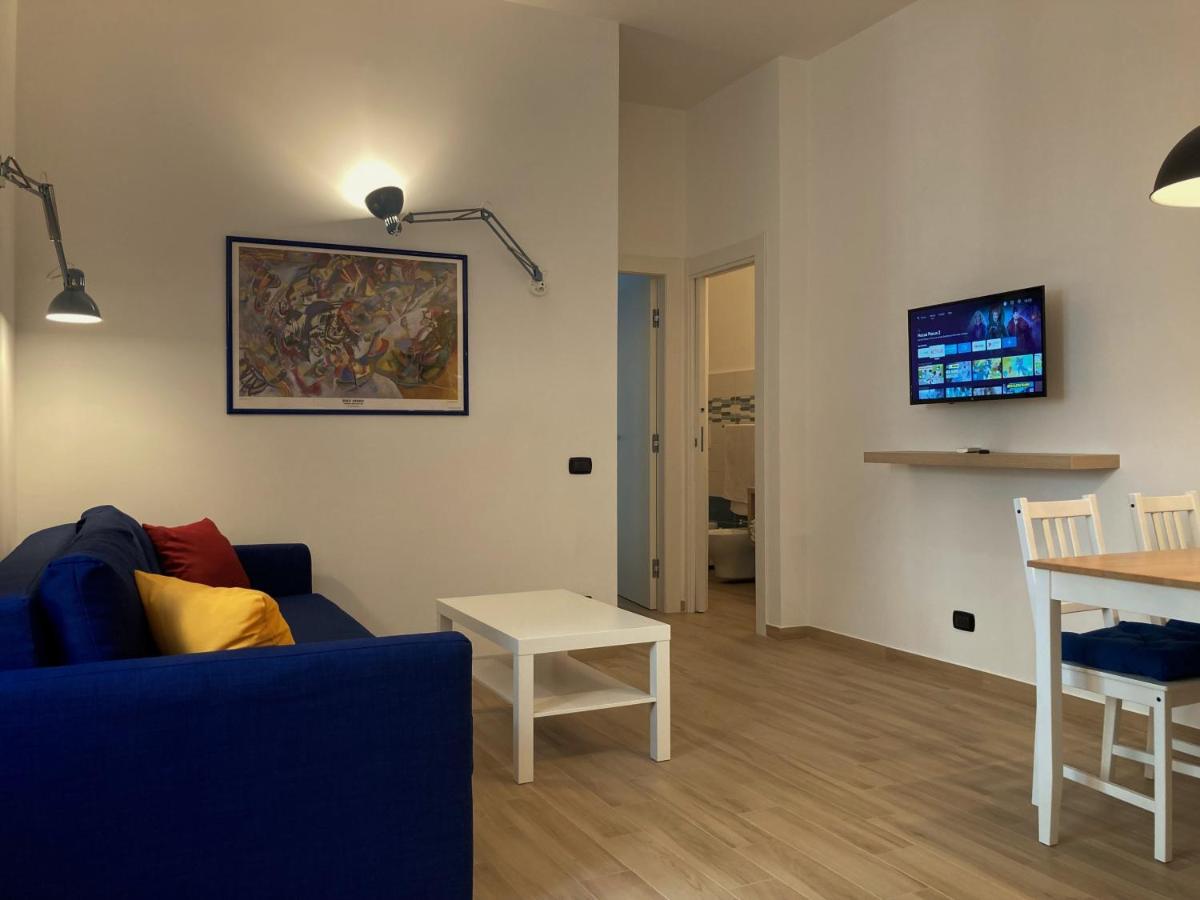 La Casa Blu Nel Cuore Storico Di Napoli Экстерьер фото